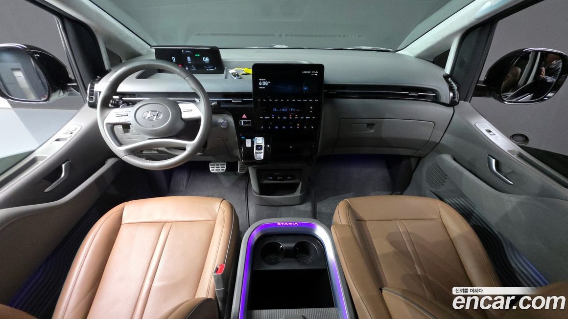 Hyundai Staria 2024