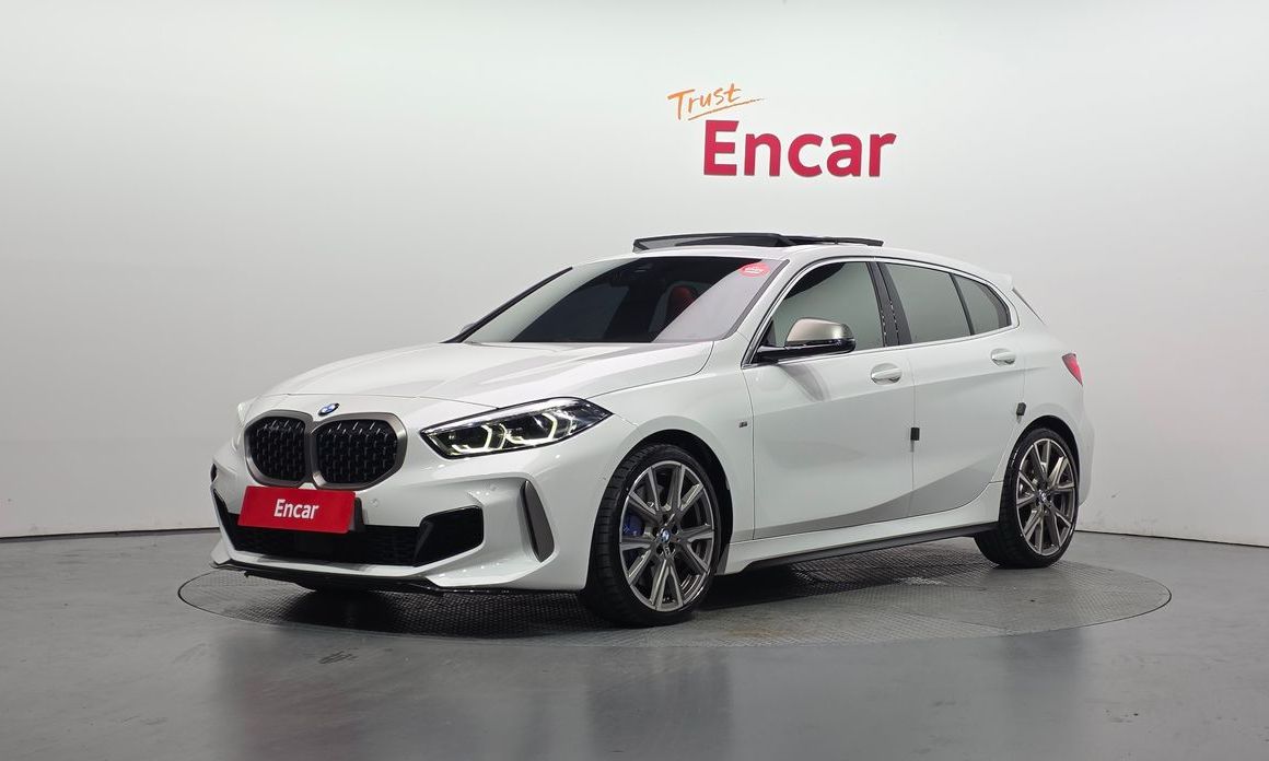 BMW 1-Series 2023
