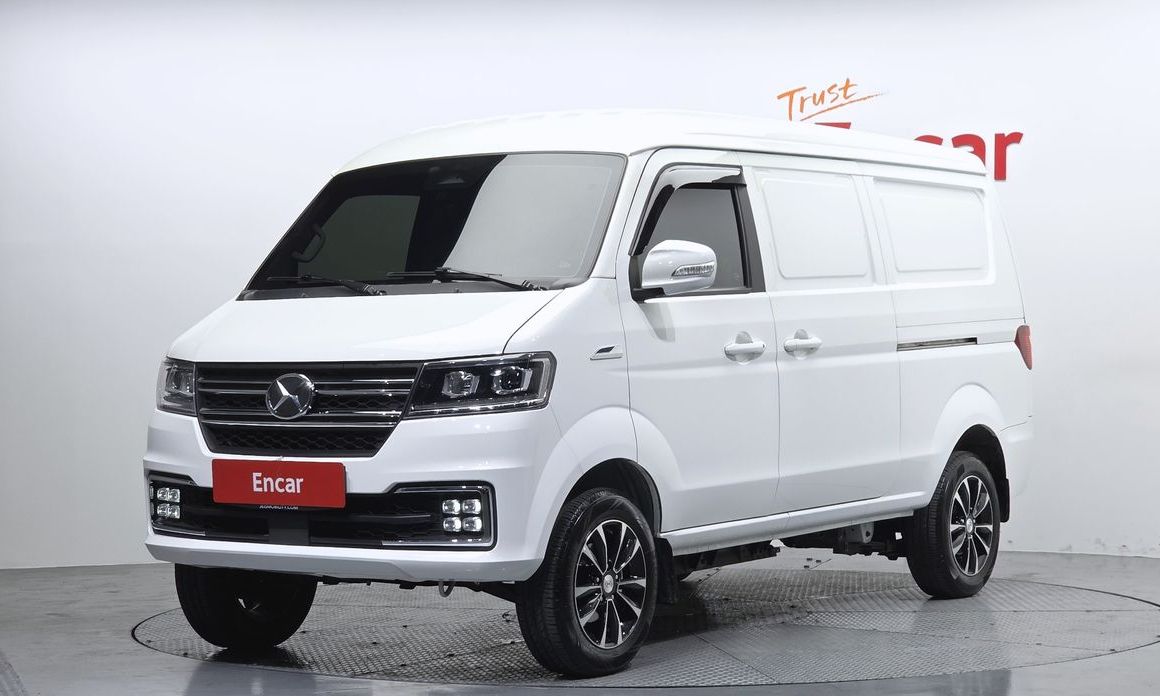 Xin yuan ET Van 2024