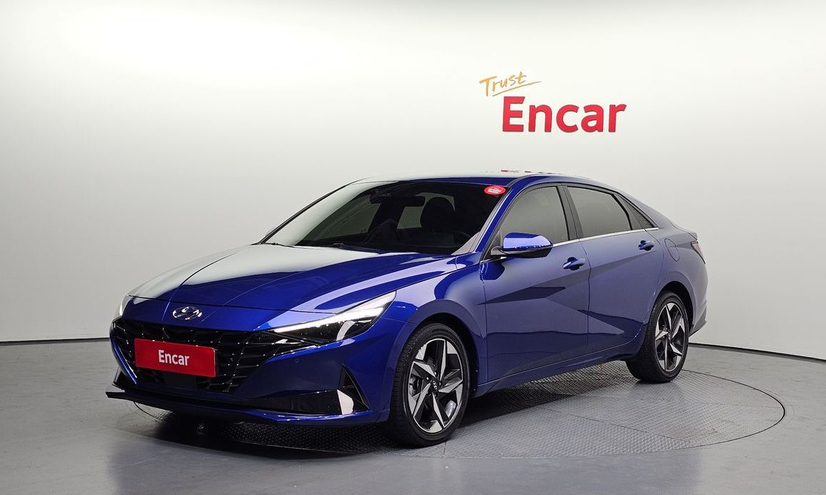 Hyundai AVANTE 2021