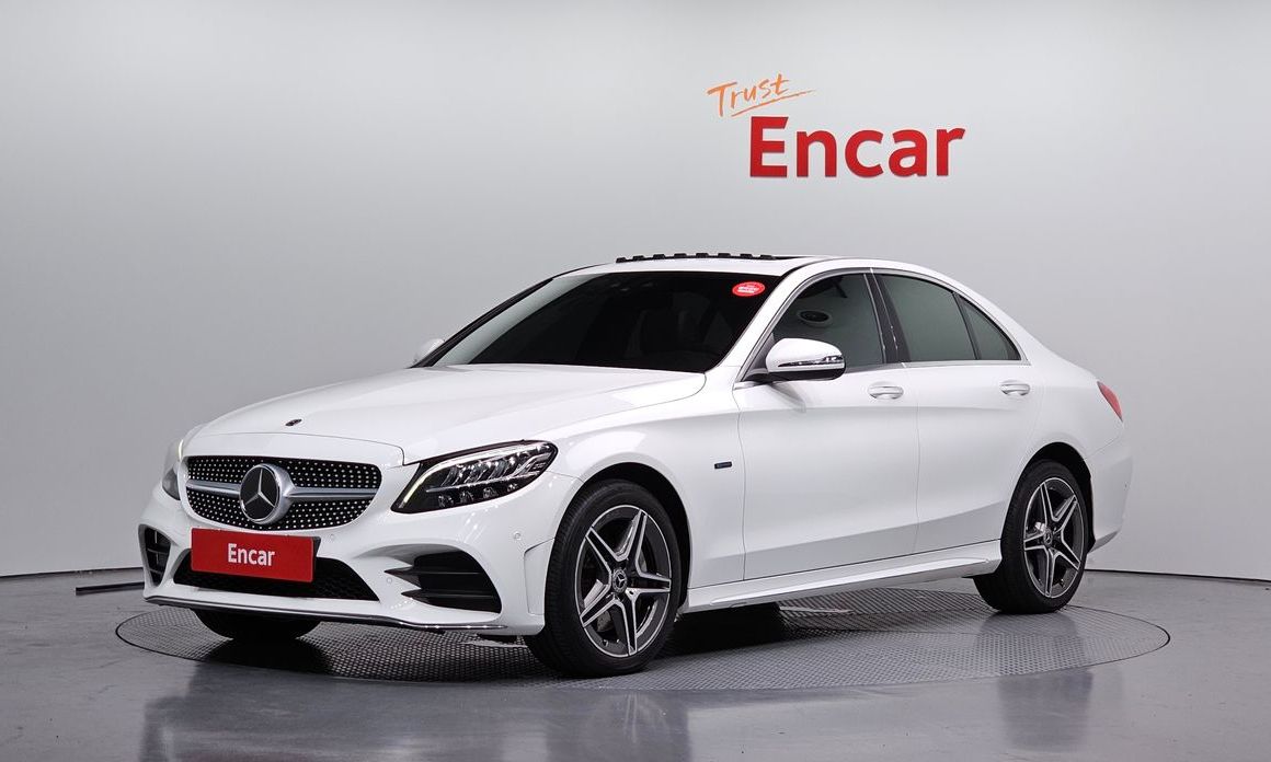 Mercedes-Benz C-Class 2020
