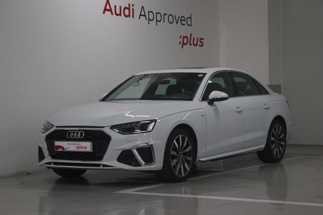 Audi A4 2023