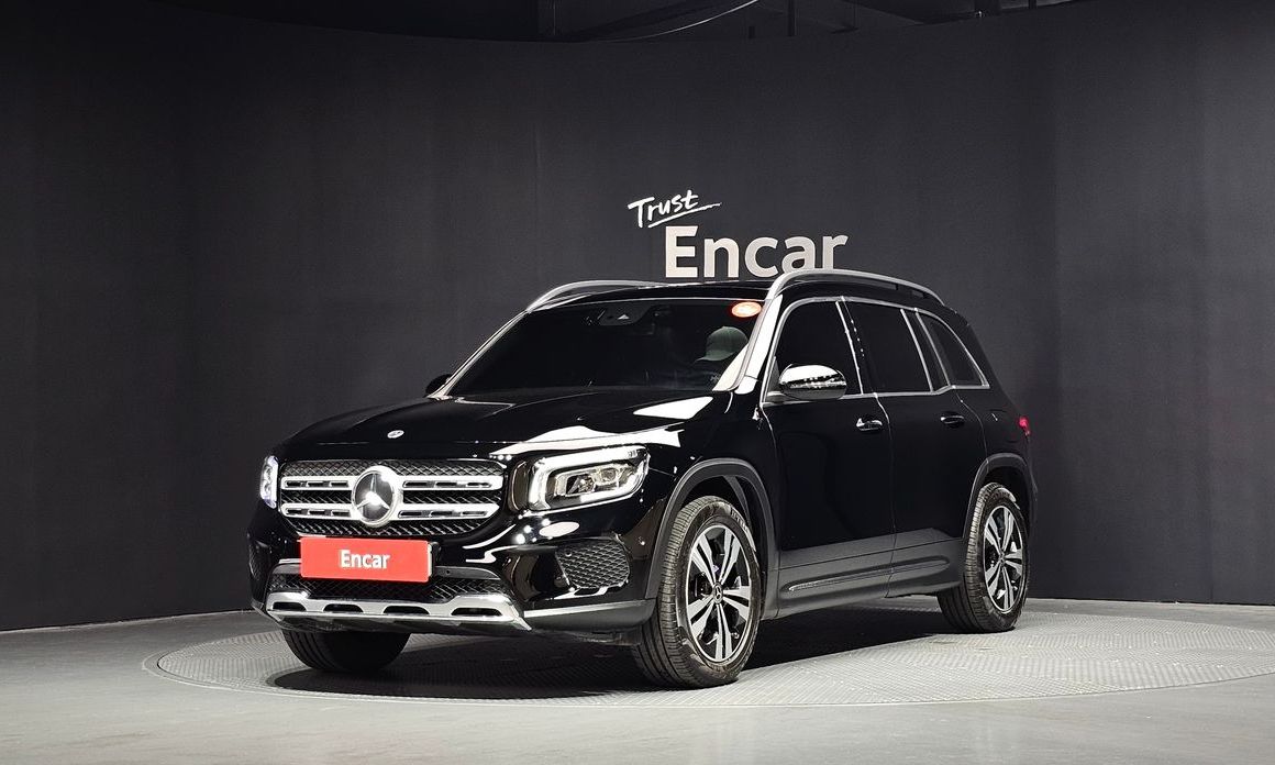 Mercedes-Benz GLB-Class 2021