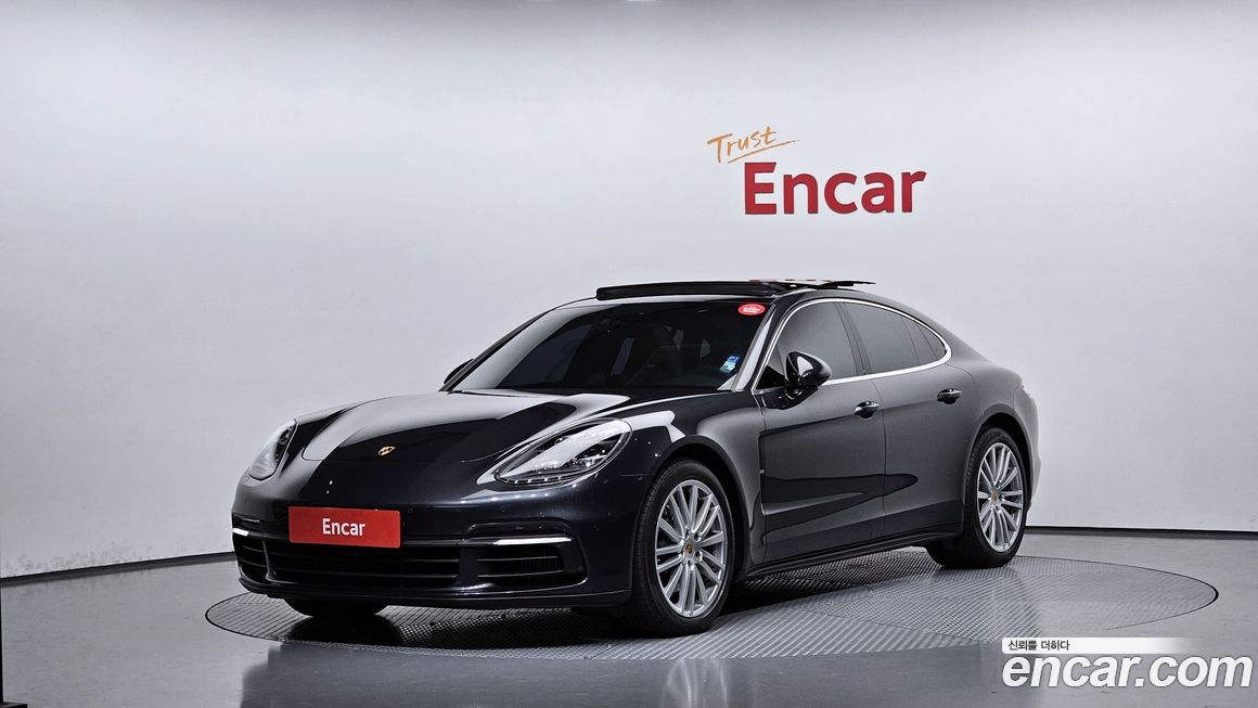 Porsche Panamera 2018