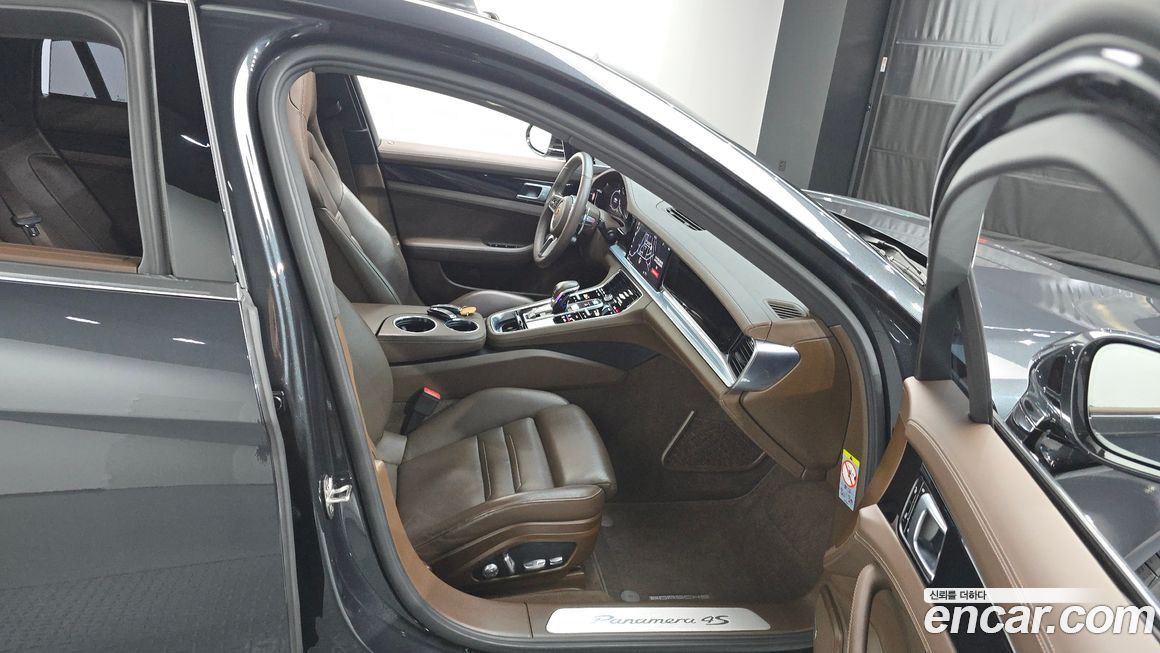 Porsche Panamera 2018