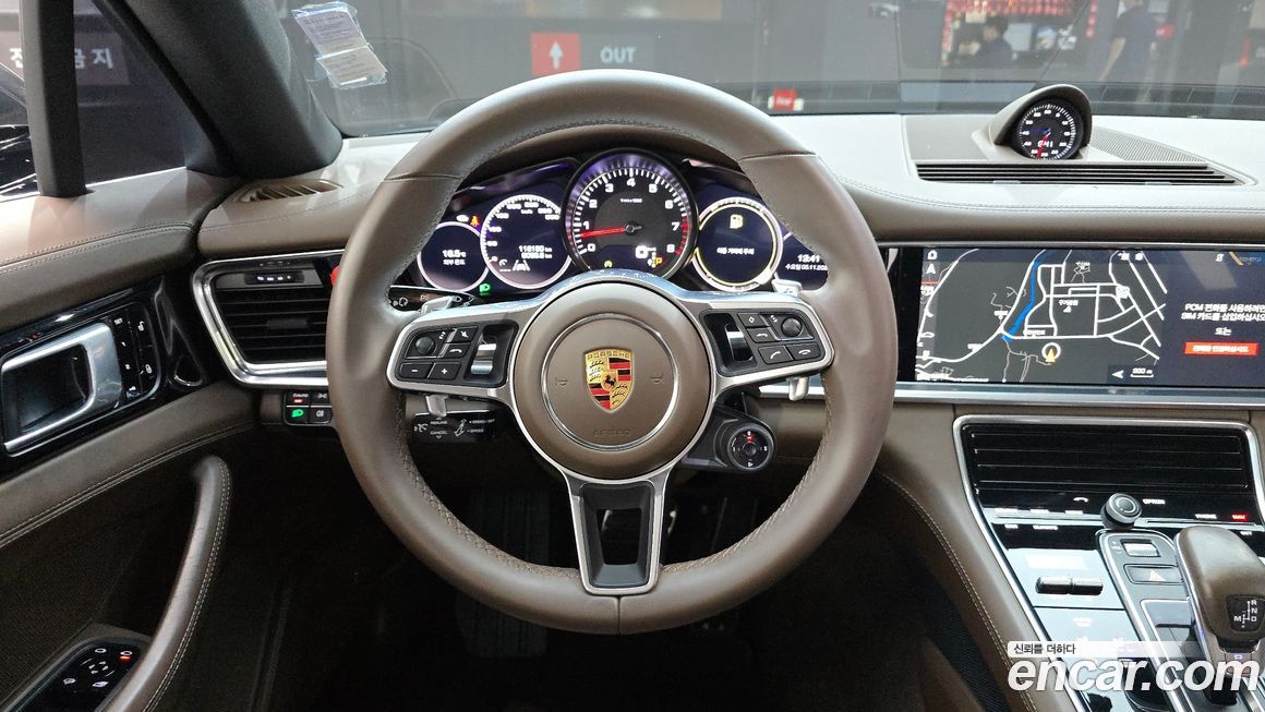 Porsche Panamera 2018