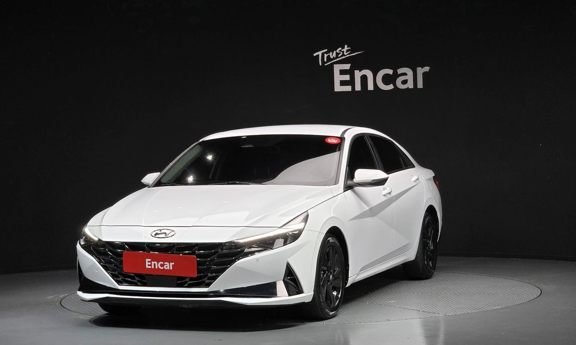 Hyundai AVANTE 2021