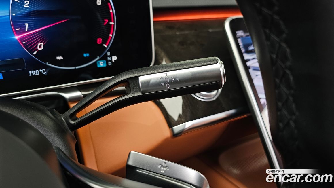 Mercedes-Benz S-Class 2022