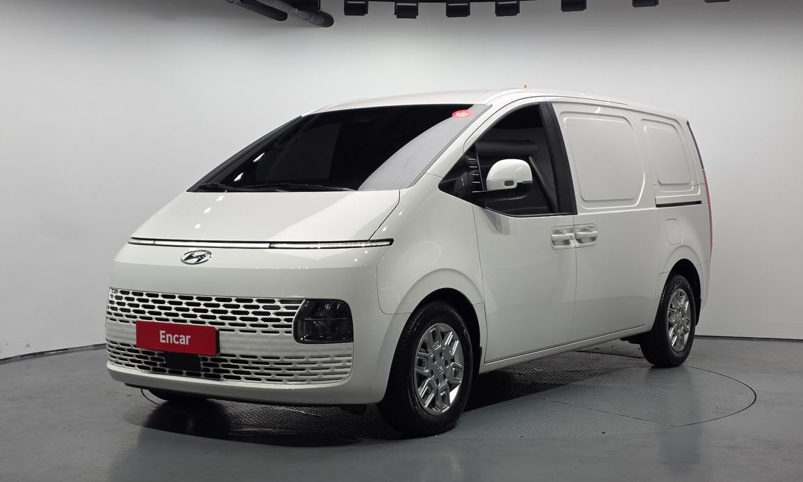 Hyundai Staria 2023