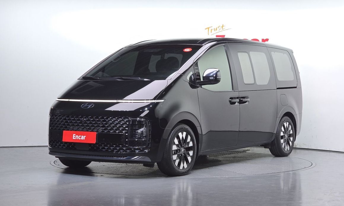 Hyundai Staria 2025