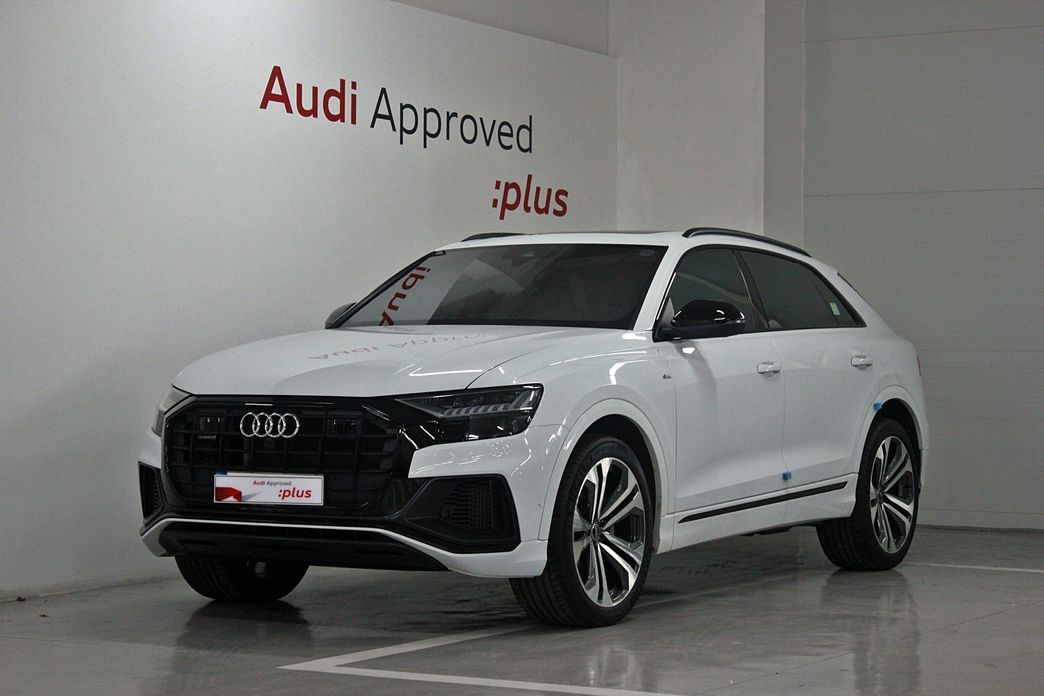 Audi Q8 2023