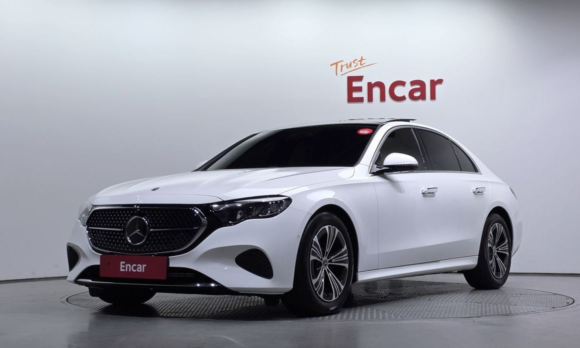 Mercedes-Benz E-Class 2025