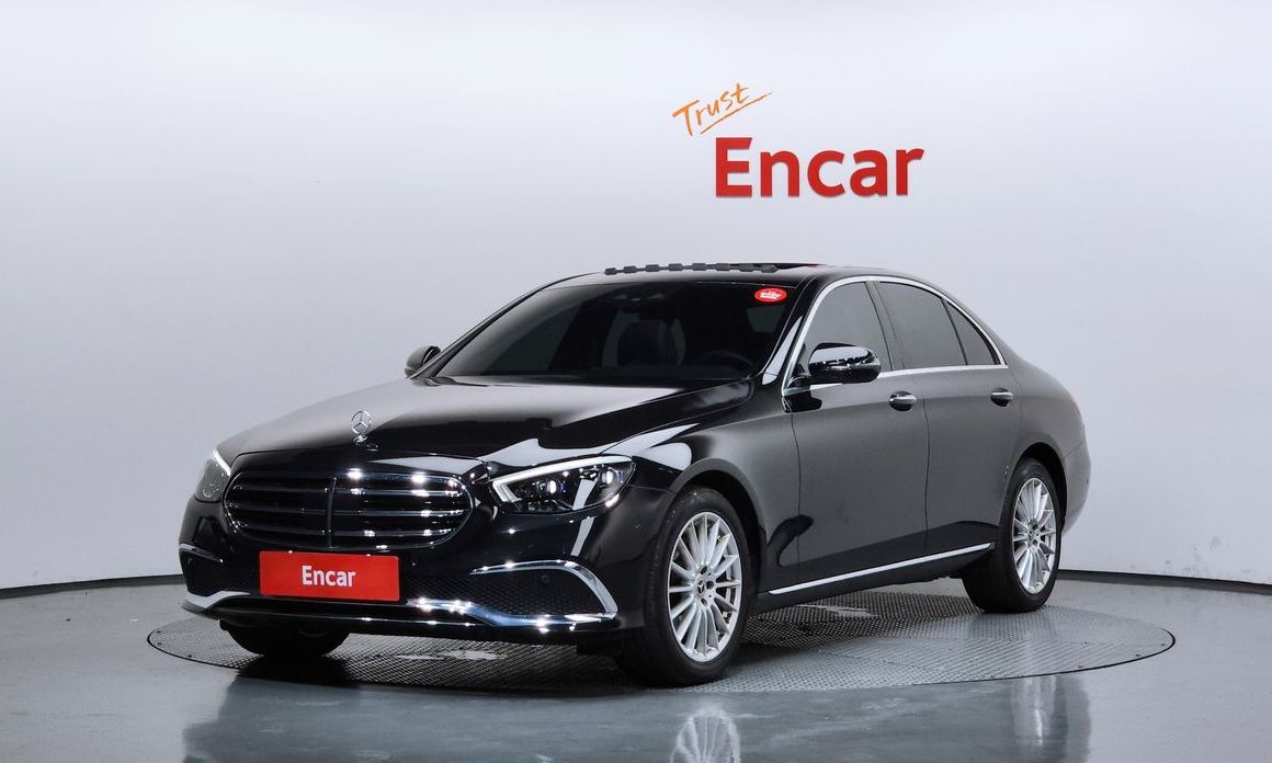 Mercedes-Benz E-Class 2021
