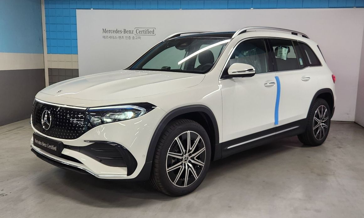 Mercedes-Benz EQB 2026