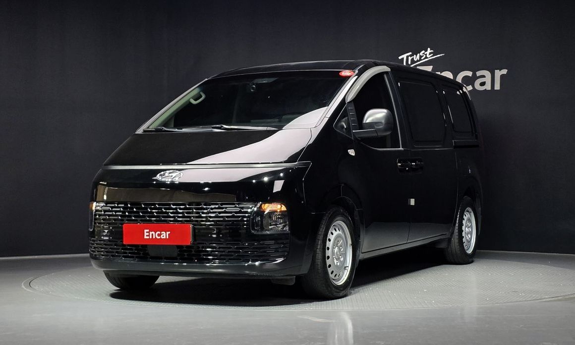 Hyundai Staria 2023