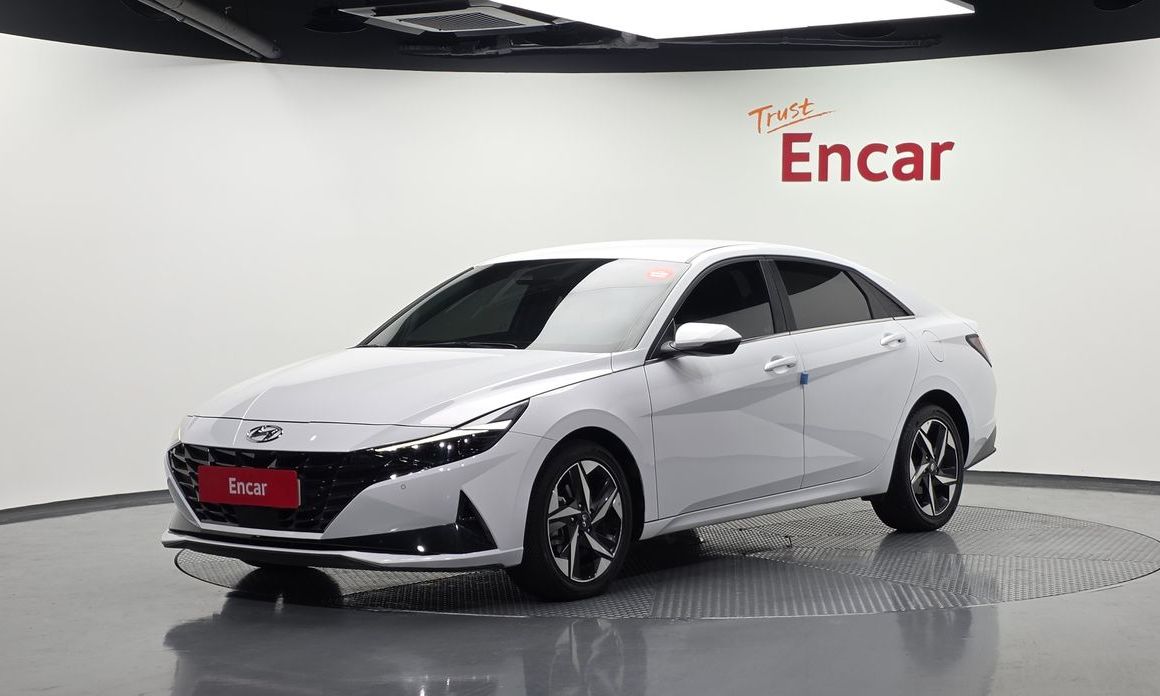 Hyundai AVANTE 2022