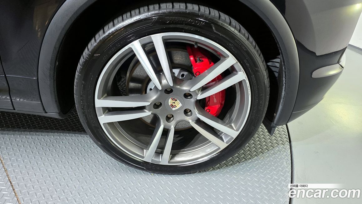 Porsche Cayenne 2011