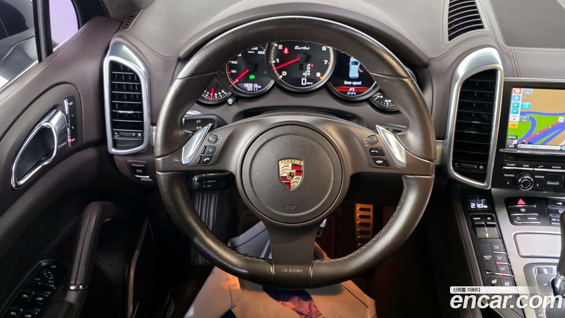 Porsche Cayenne 2011