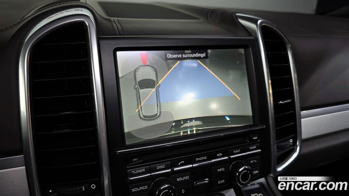 Porsche Cayenne 2011