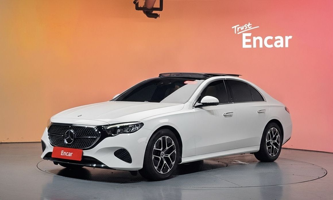 Mercedes-Benz E-Class 2025