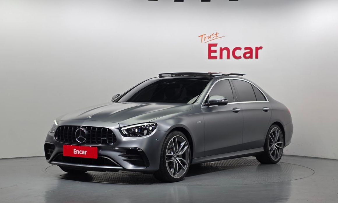 Mercedes-Benz E-Class 2021