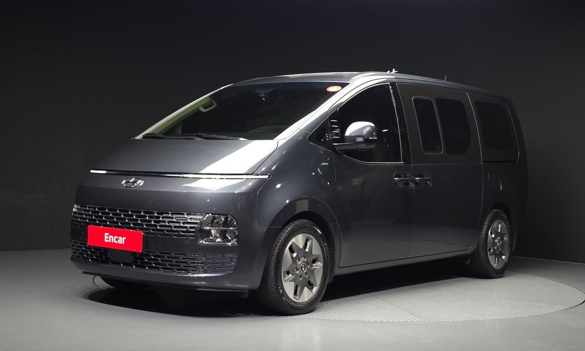 Hyundai Staria 2024