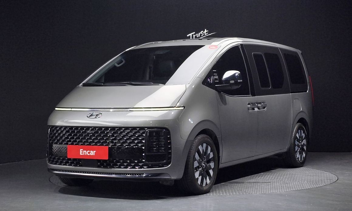 Hyundai Staria 2023