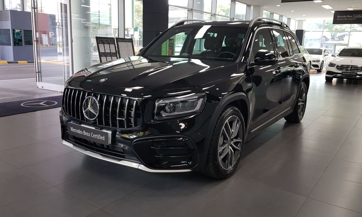 Mercedes-Benz GLB-Class 2025