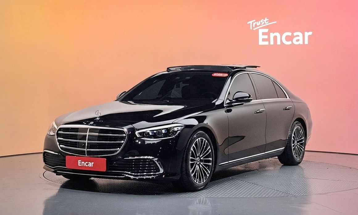 Mercedes-Benz S-Class 2024