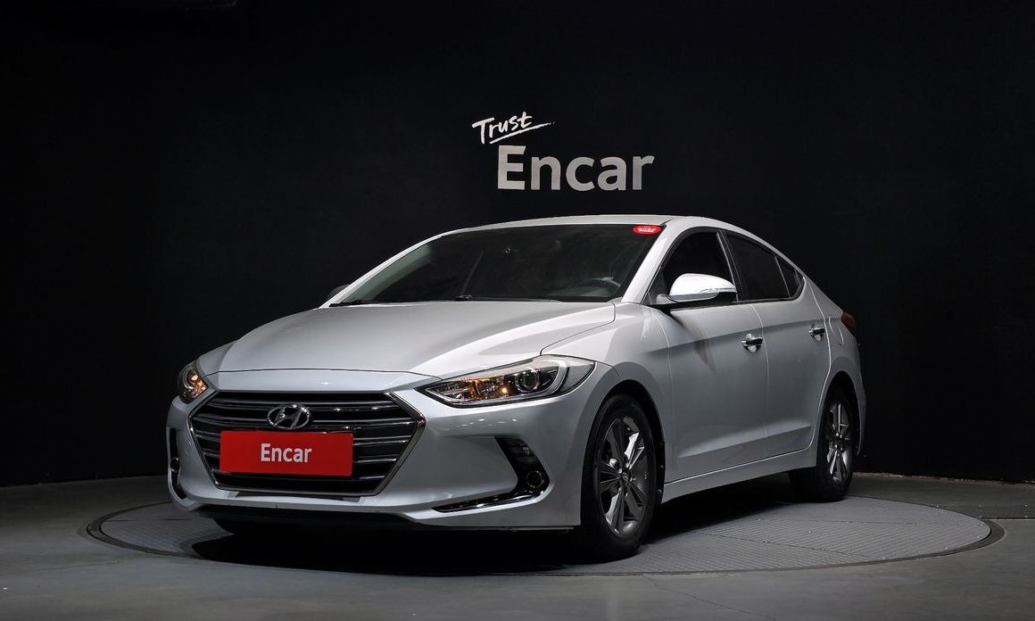 Hyundai AVANTE 2016