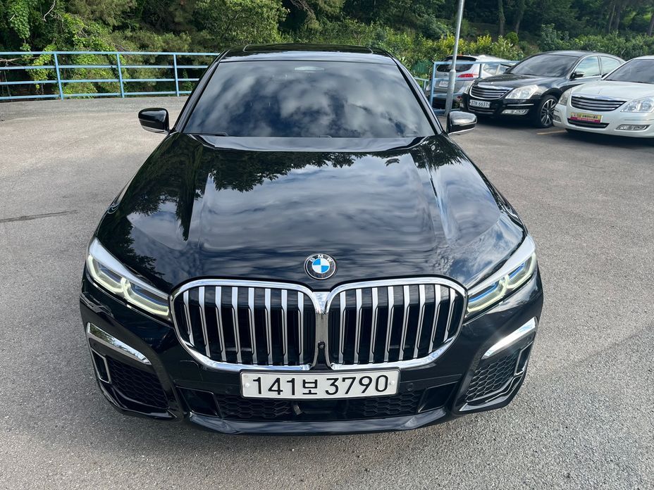 BMW 7-Series 2020