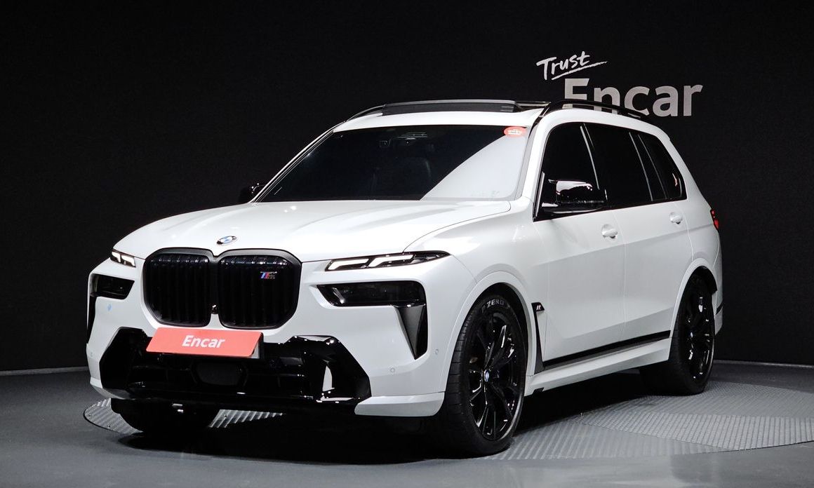 BMW X7 2025