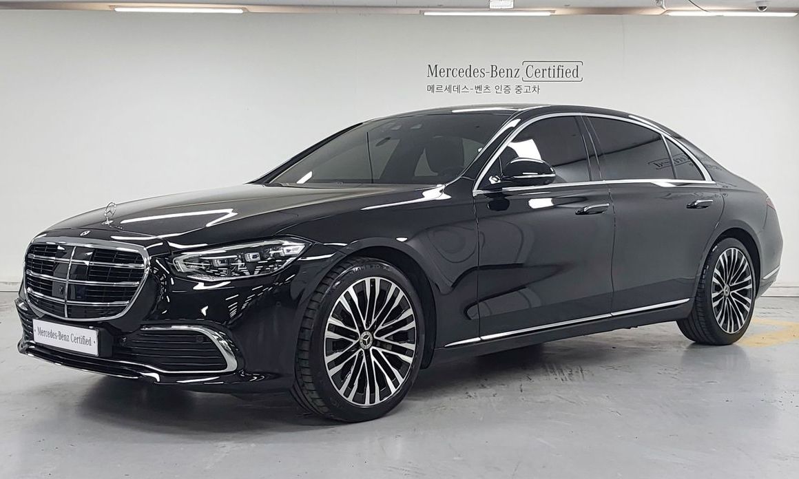 Mercedes-Benz S-Class 2023
