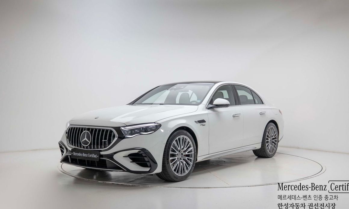 Mercedes-Benz E-Class 2025