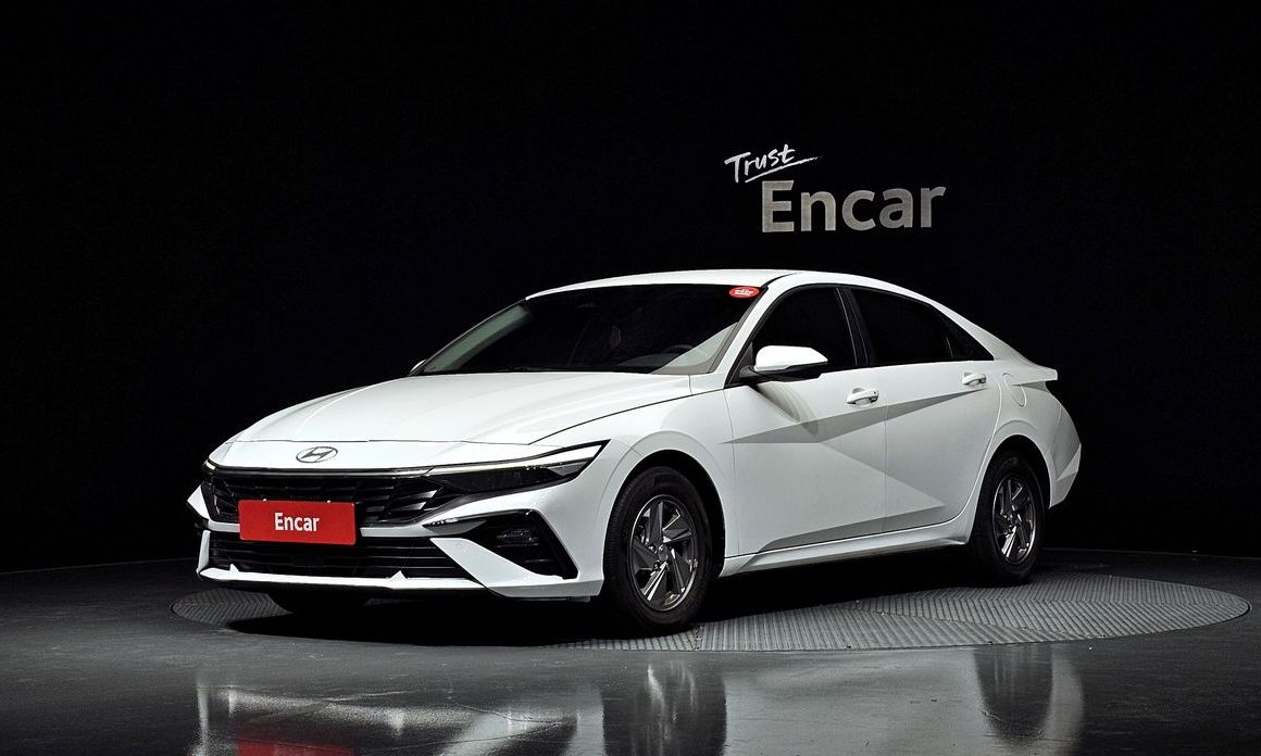 Hyundai AVANTE 2024