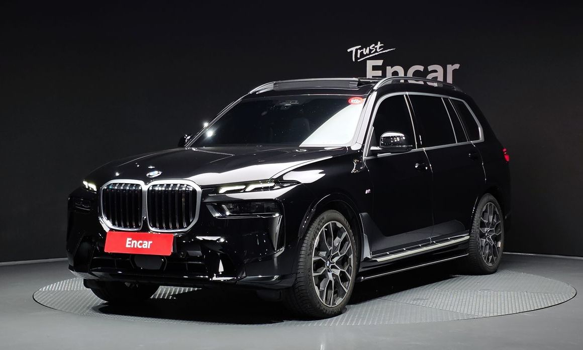 BMW X7 2024