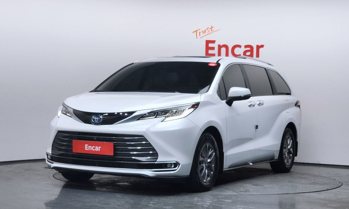 Toyota Sienna 2023
