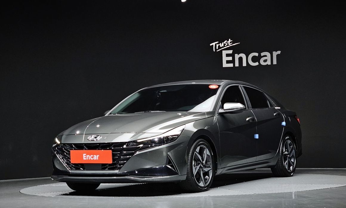 Hyundai AVANTE 2021