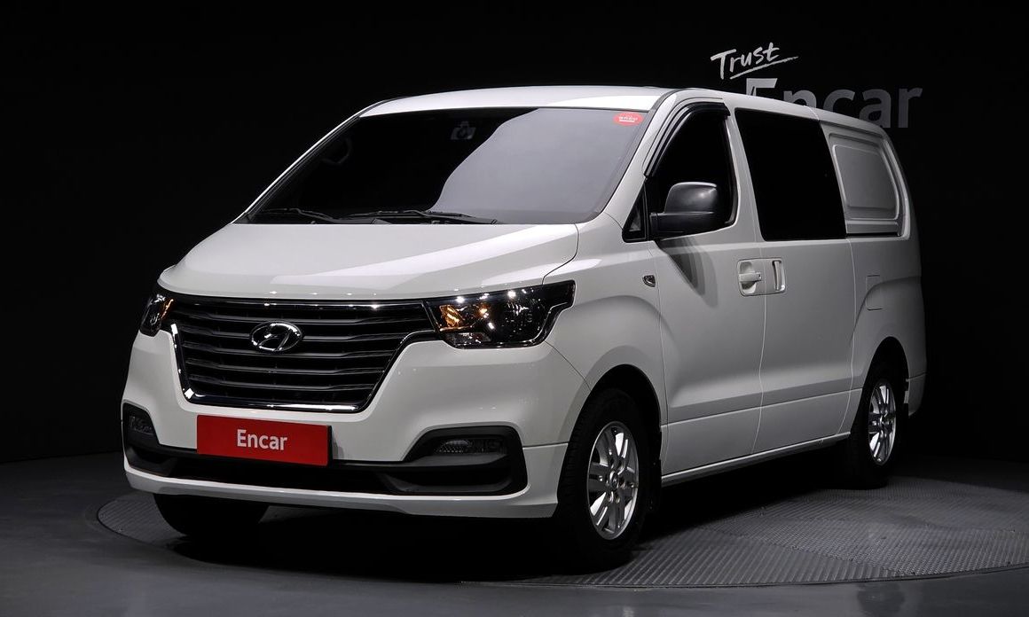 Hyundai Starex 2021