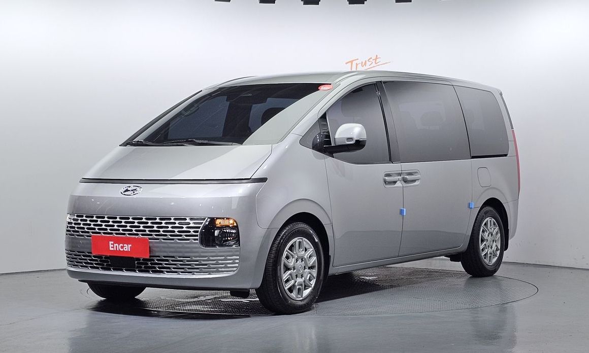 Hyundai Staria 2023