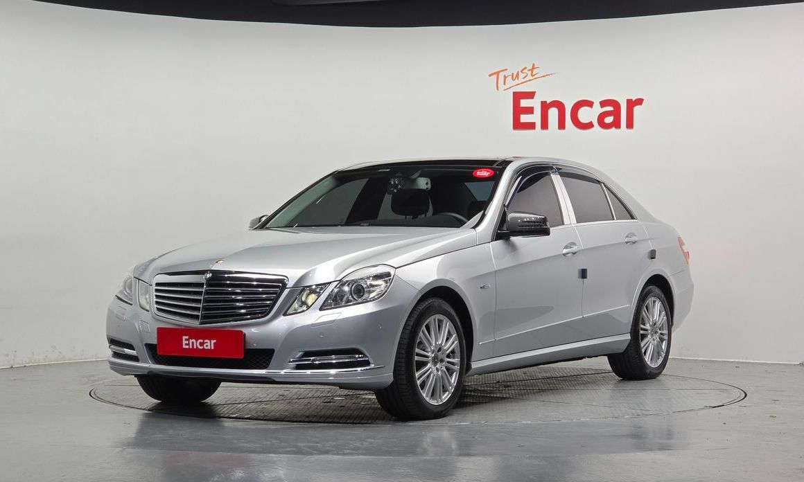 Mercedes-Benz E-Class 2012