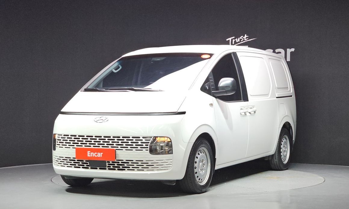Hyundai Staria 2023