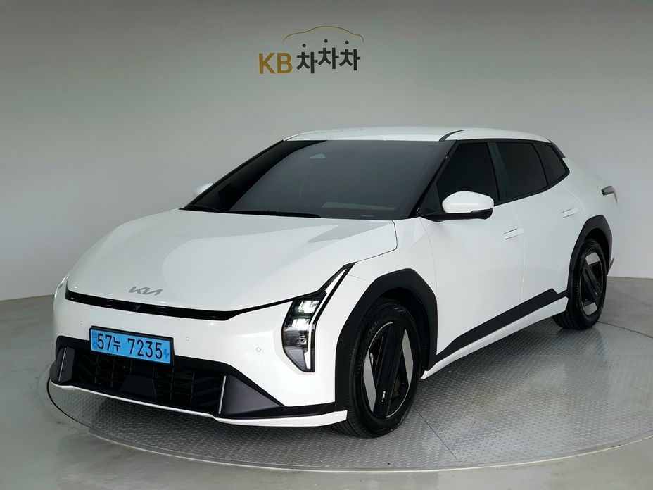Kia EV4 2026