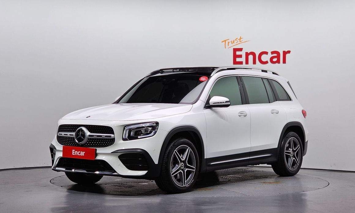 Mercedes-Benz GLB-Class 2023