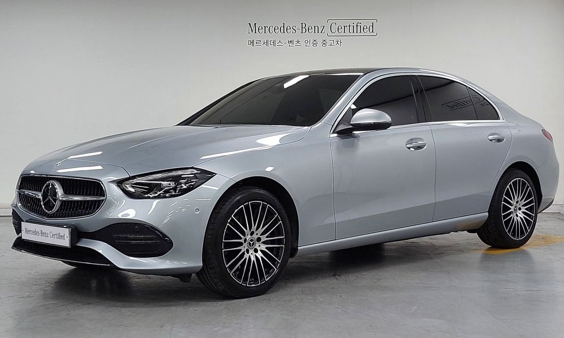 Mercedes-Benz C-Class 2022