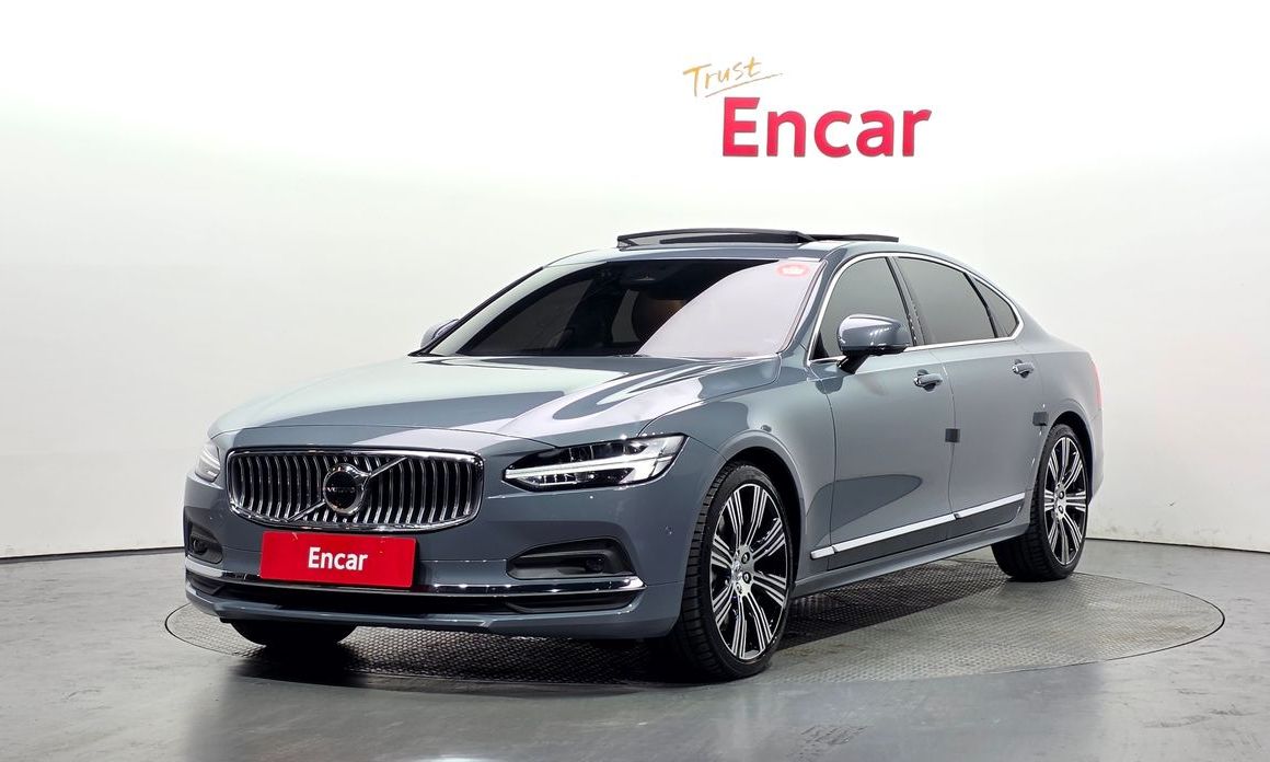 Volvo S90 2023