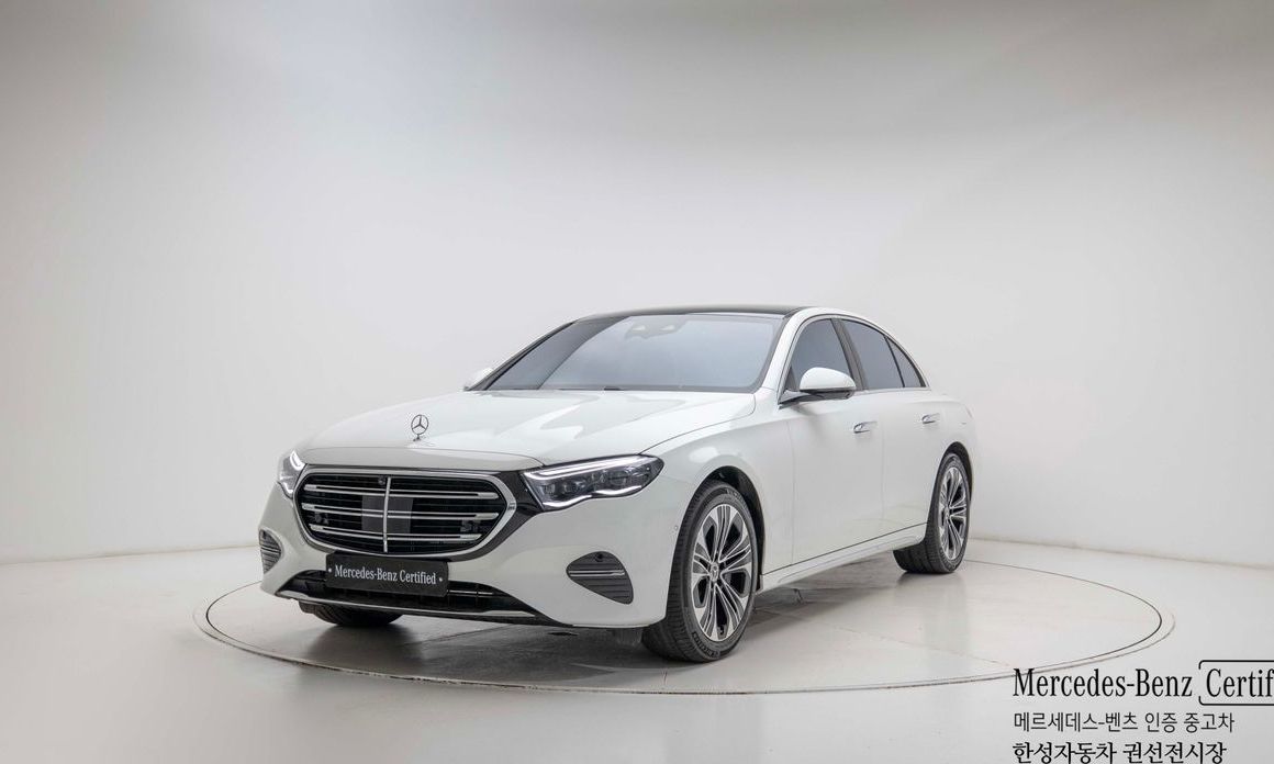 Mercedes-Benz E-Class 2025
