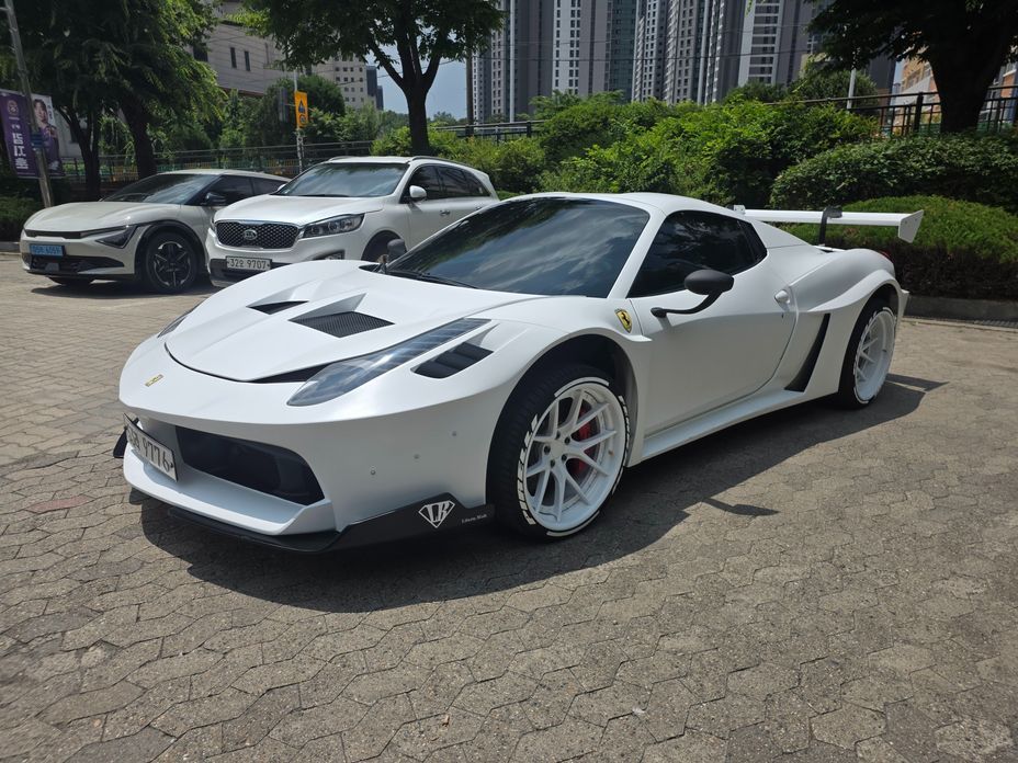 Ferrari 458 2013