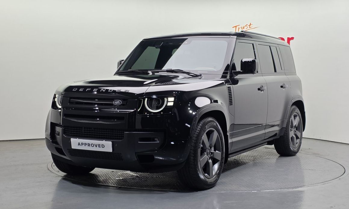 Land Rover Defender 2026