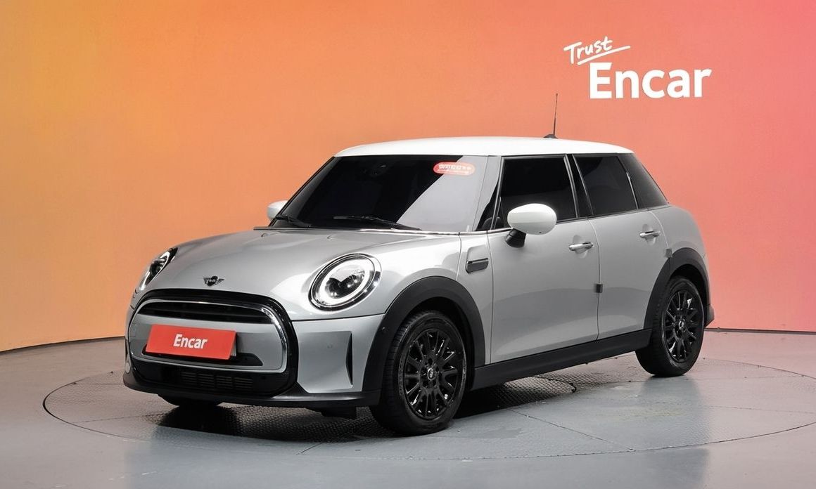 Mini Cooper 2024